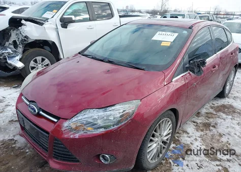 2013 Ford Focus Titanium из США, поврежденный, VIN 1FADP3N26DL105807